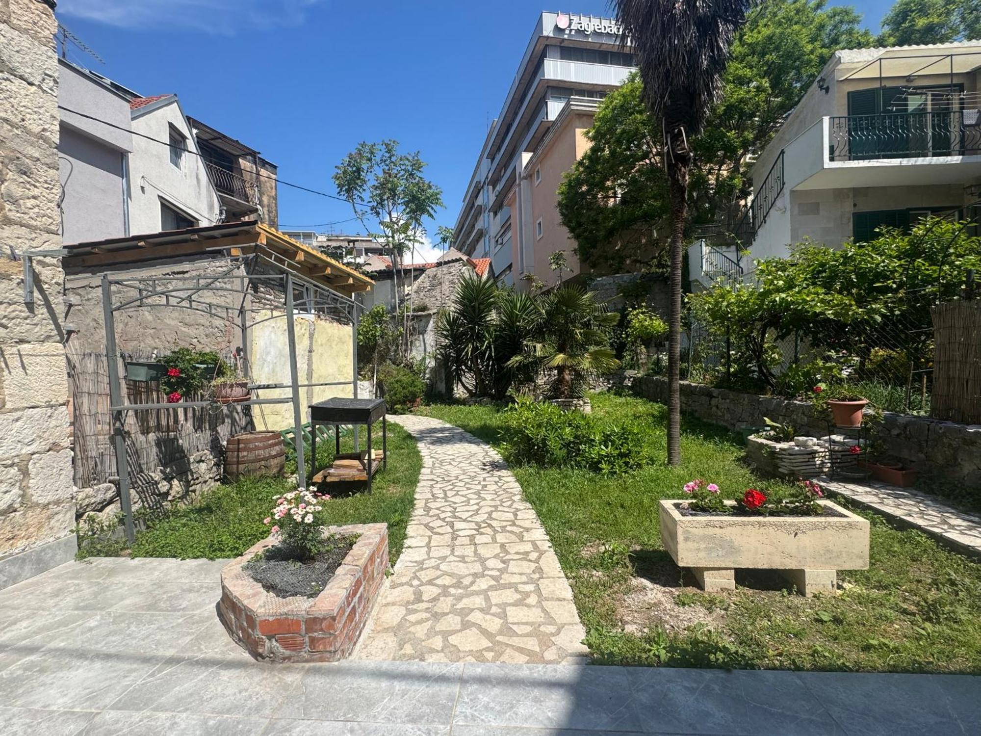 Dalmata Garden Split Apartment Exterior photo